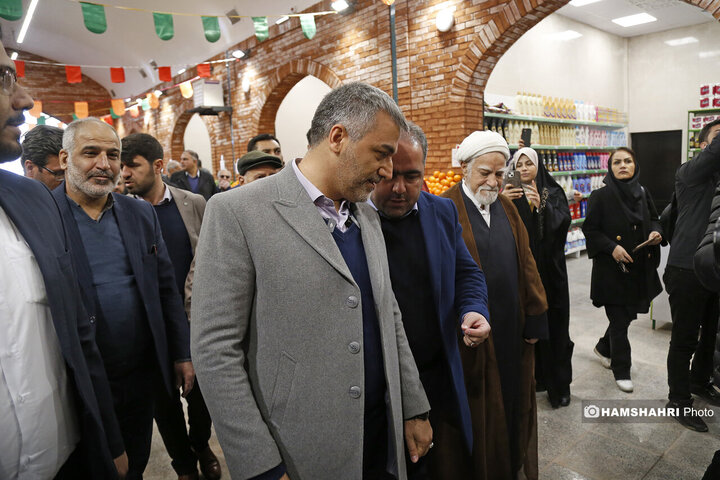 افتتاح بازار میوه وتره بار ریحانه