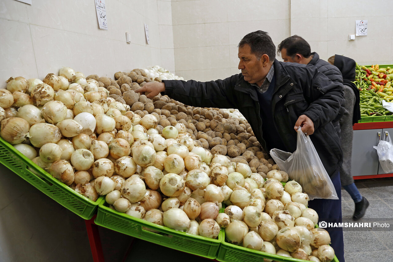 افتتاح بازار میوه وتره بار ریحانه