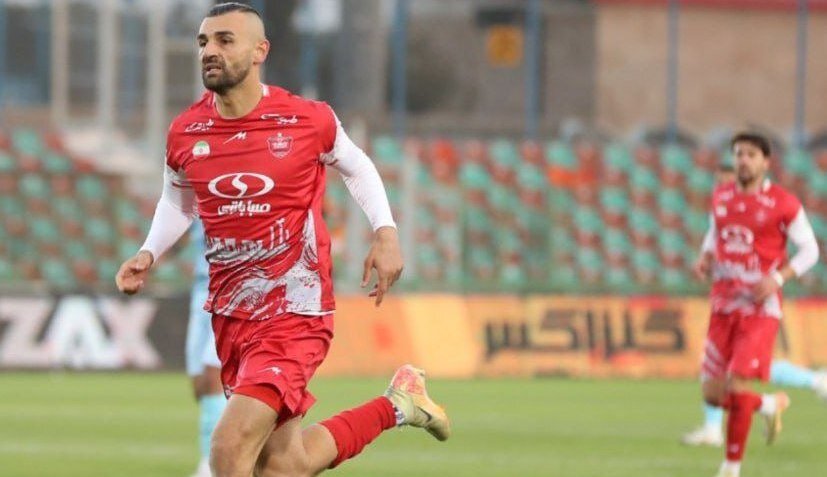 بازیکن پرسپولیس راهی هامبورگ آلمان شد + عکس