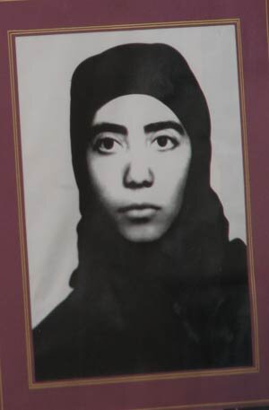 عزت الملوک کاووسی