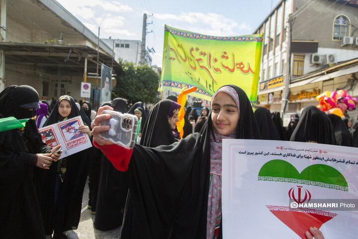 تصاویر راهپیمایی یوم الله ۲۲ بهمن ۱۴۰۳ در شهرستان آمل