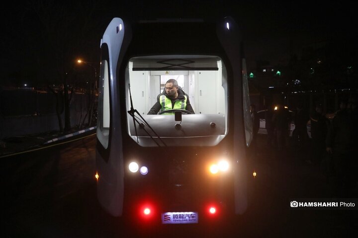 تست گرم تراموای چرخ لاستیکی در تهران