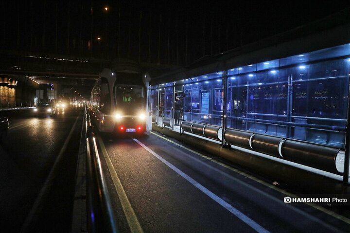 تست گرم تراموای چرخ لاستیکی در تهران