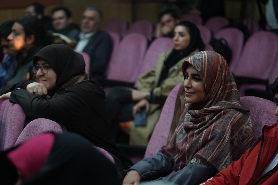 تصاویری جالب از سخنگوی دولت در جشنواره موسیقی فجر