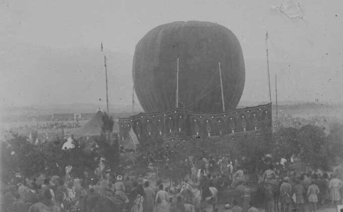 میدان هزار قصه تهران کجاست؟