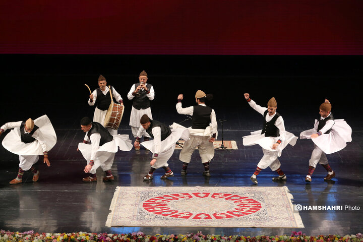 آیین اختتامیه چهلمین جشنواره بین‌المللی موسیقی فجر