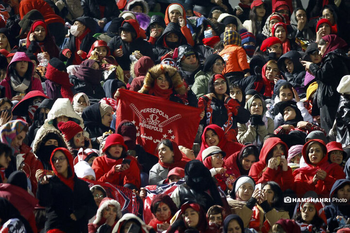 تصاویر بازی فوتبال پرسپولیس و النصر در آزادی