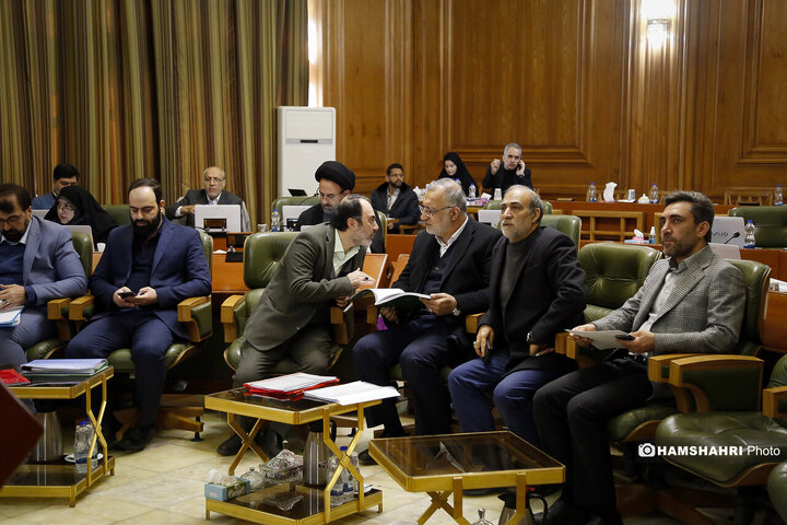 جلسه شورای شهر تهران با حضور علیرضا زاکانی