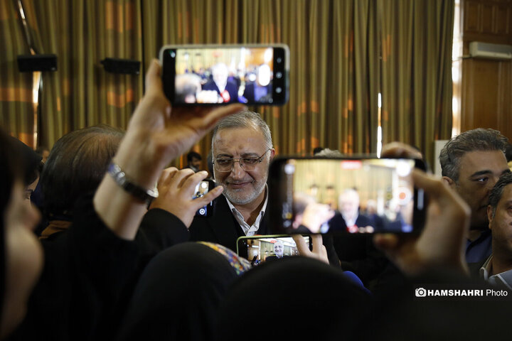 جلسه شورای شهر تهران با حضور علیرضا زاکانی