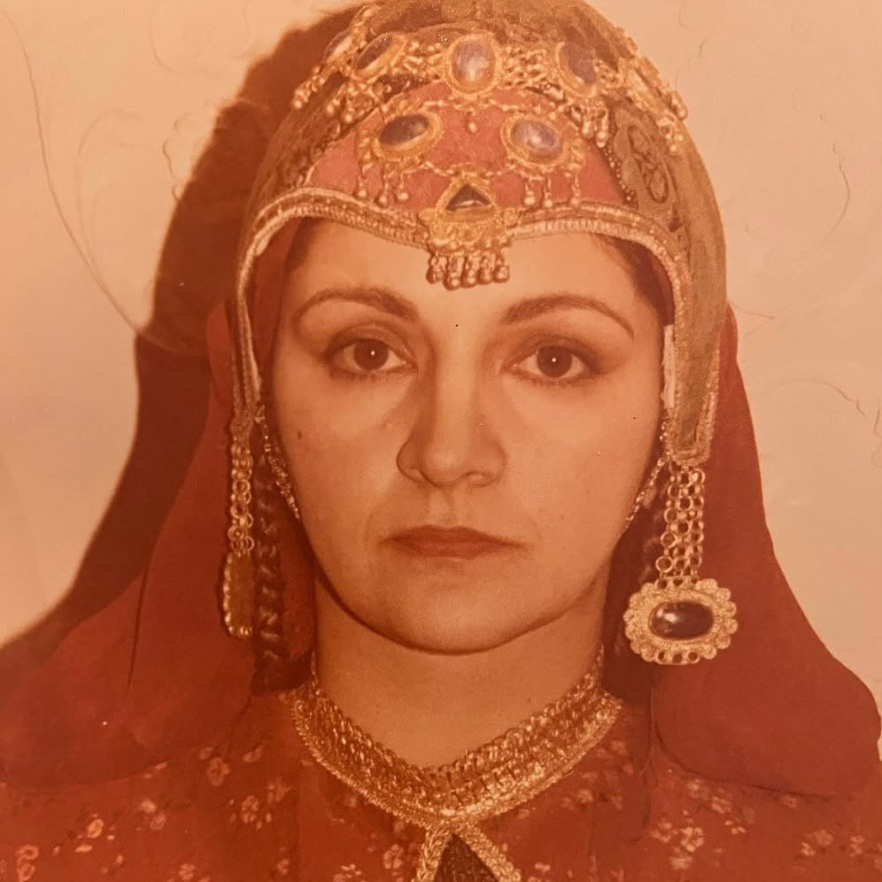 چهره گلاب آدینه ۴۱ سال پیش در یک سریال محبوب تلویزیونی | ببینید