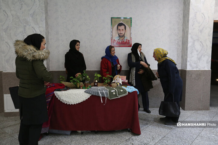 دورهمی موسپیدان در دهکده نشاط