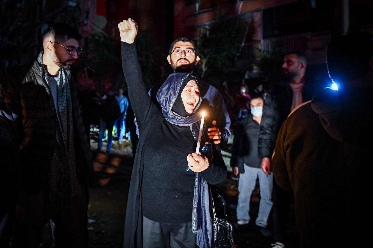 حضور مردم لبنان در مقتل سید حسن نصرالله؛ دیشب | تصاویر