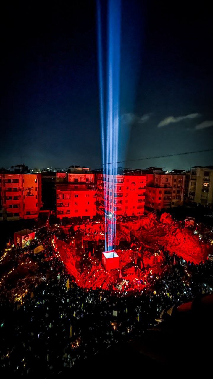 حضور مردم لبنان در مقتل سید حسن نصرالله؛ دیشب | تصاویر