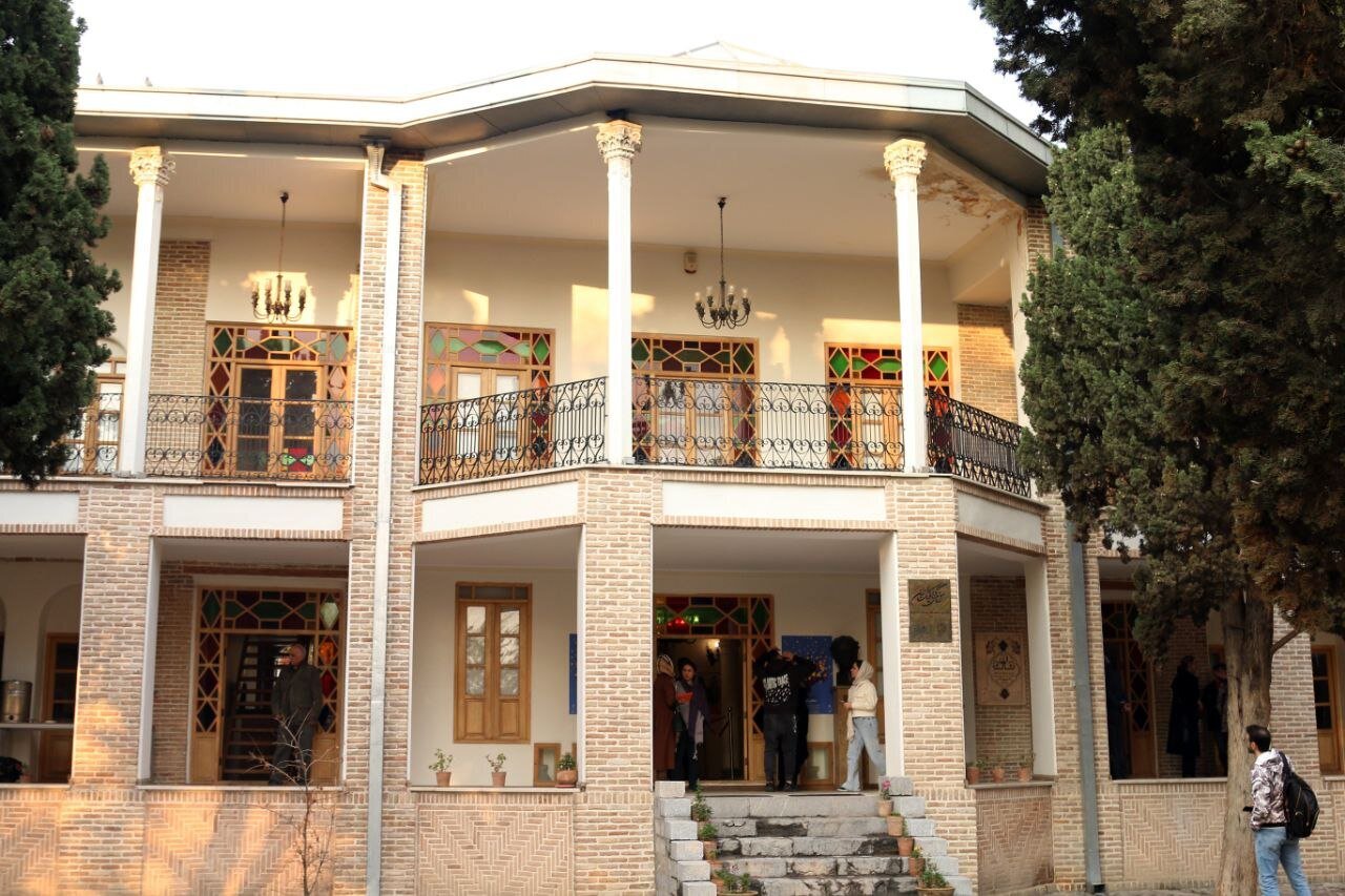 عمارت ارباب هرمز- موزه گرافیک