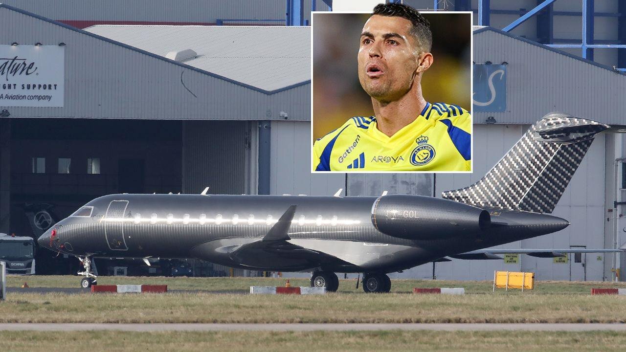 جت رونالدو در منچستر زمینگیر شد! | عکس