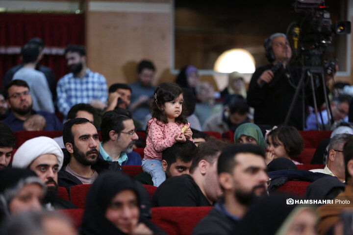 اختتامیه چهاردهمین دوره محافل هم اندیشی سینما انقلاب،جایزه سینمایی ققنوس