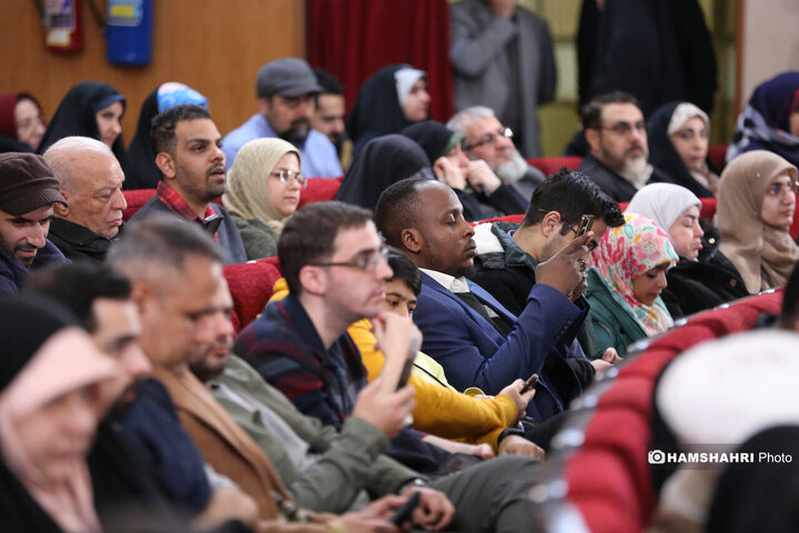 اختتامیه چهاردهمین دوره محافل هم اندیشی سینما انقلاب،جایزه سینمایی ققنوس