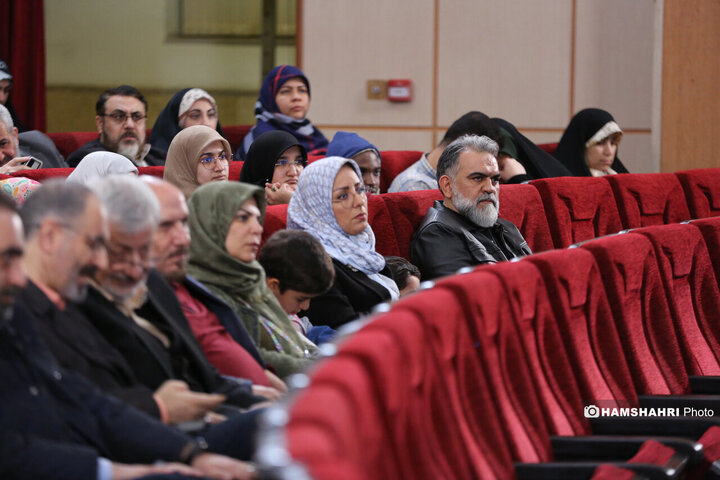 اختتامیه چهاردهمین دوره محافل هم اندیشی سینما انقلاب،جایزه سینمایی ققنوس