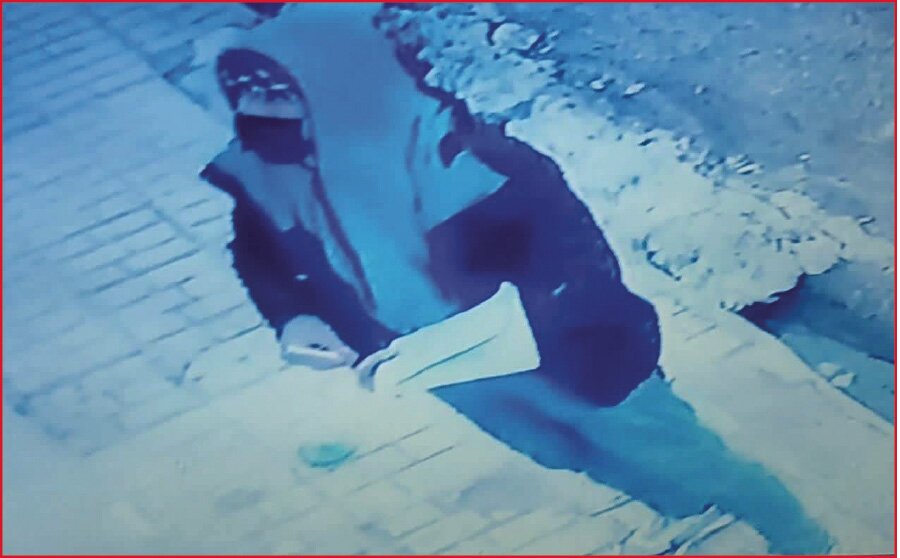 این قاتل خونسرد را شناسایی کنید + تصاویر دوربین مداربسته از صحنه جنایت