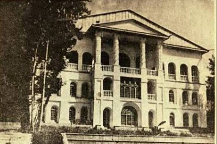 از دفتر خاطرات قدیمی‌ترین دبستان شمیران / آل‌احمد اینجا درس می‌داد