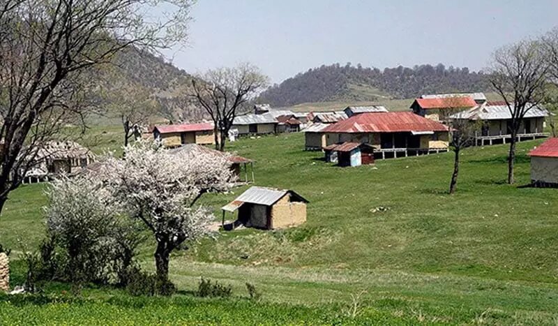 روستای درازنو ؛ طبیعتی بکر روی ابرها