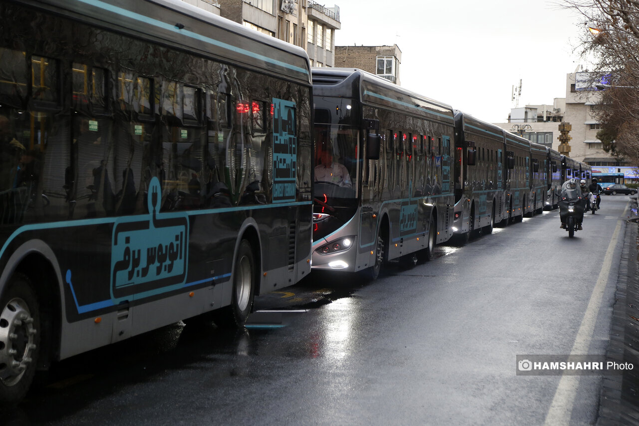 پیوستن اتوبوسهای برقی به ناوگان اتوبوس رانی تهران