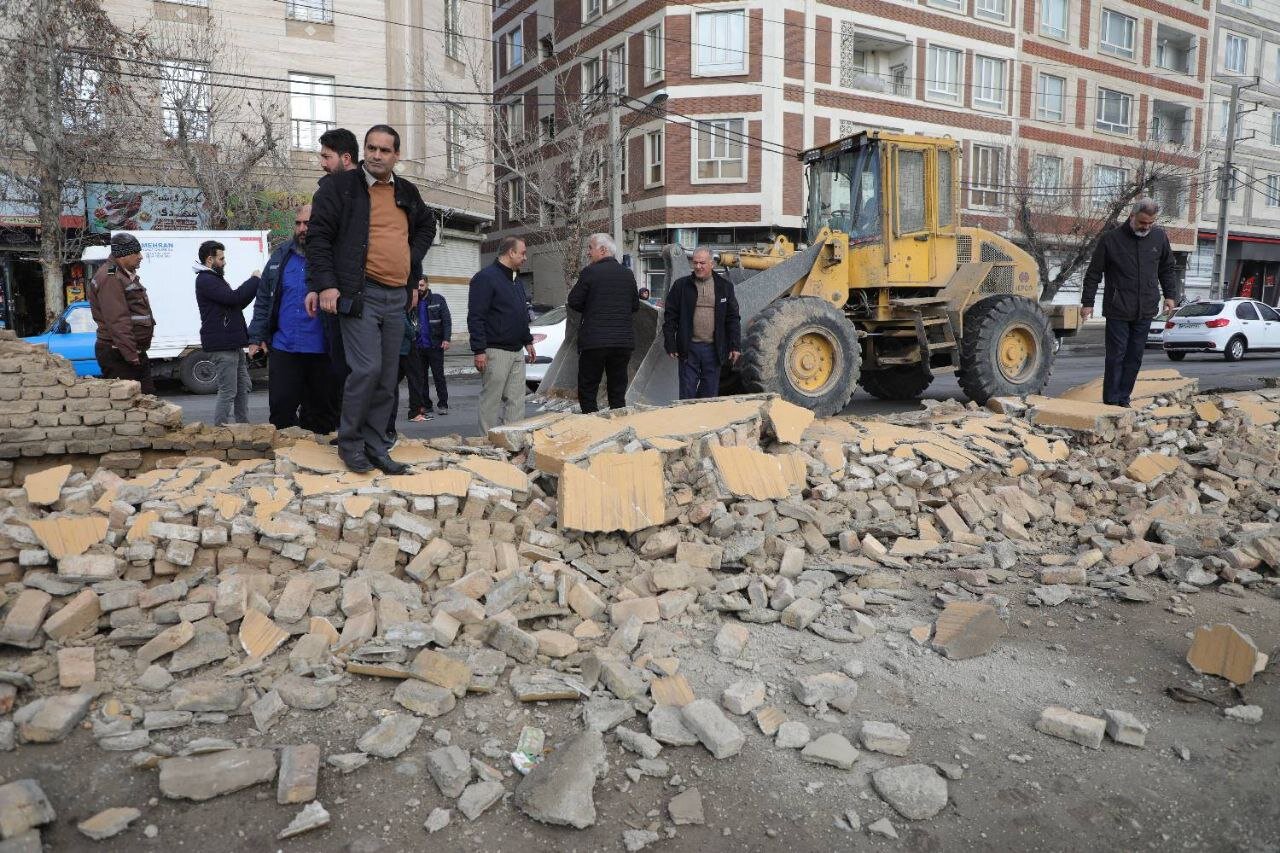 اجرای یک طرح پس از سالها توقف | محور شهید زندیه به میرهاشم تعریض میشود