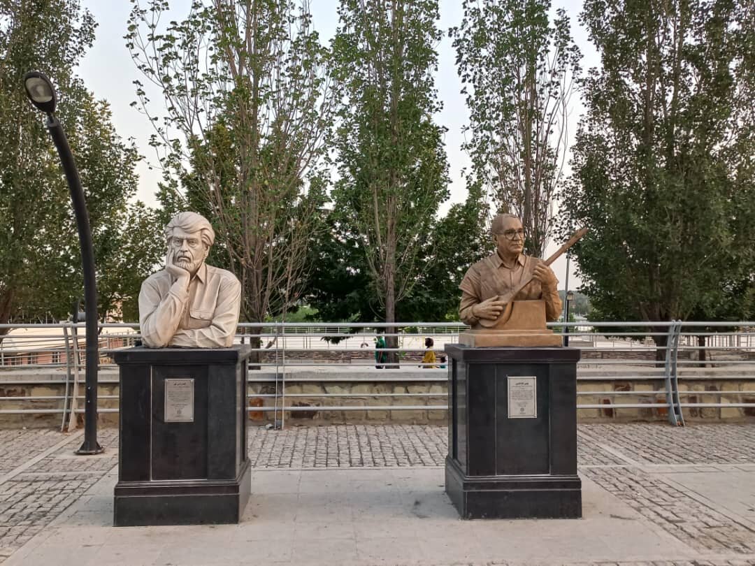 از ملاقات با خیام تا همنشینی با قیصر