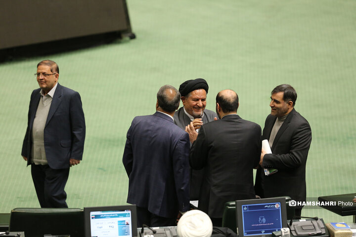 آغاز بررسی جداول بودجه ۱۴۰۴ در مجلس