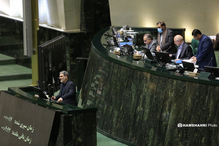 آغاز بررسی جداول بودجه ۱۴۰۴ در مجلس