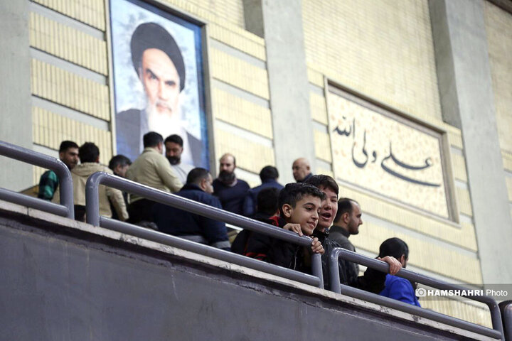 مسابقات کشتی کارکنان شهرداری تهران