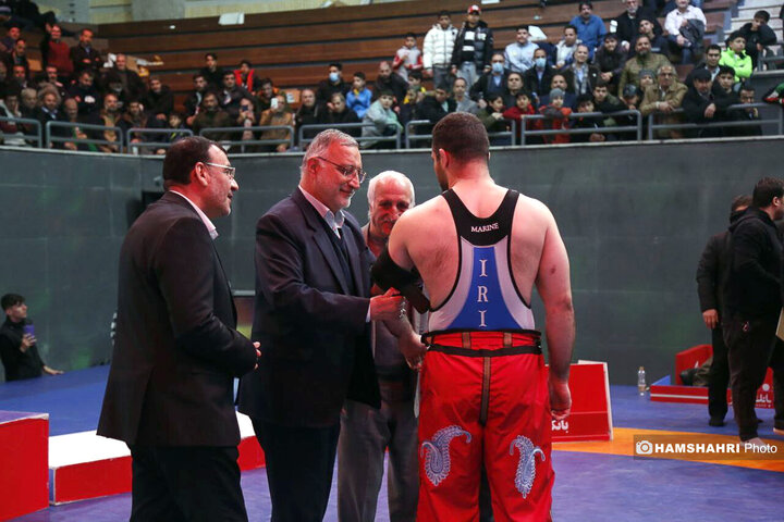 مسابقات کشتی کارکنان شهرداری تهران