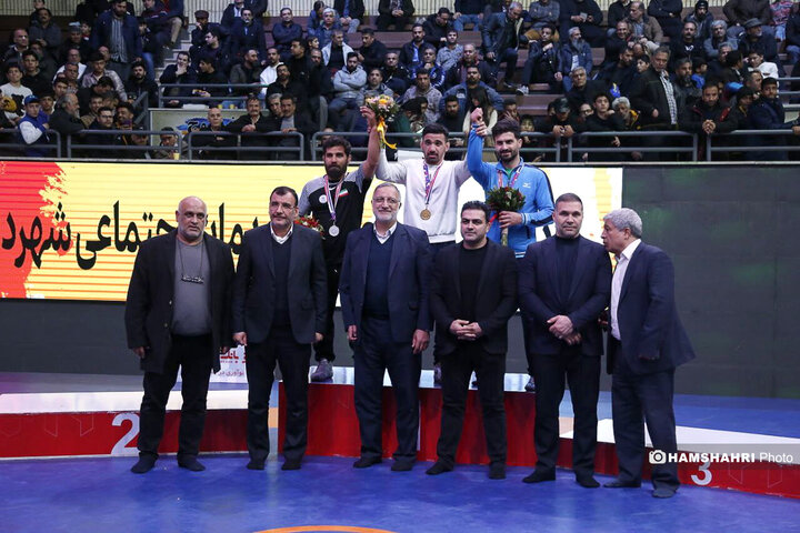 مسابقات کشتی کارکنان شهرداری تهران