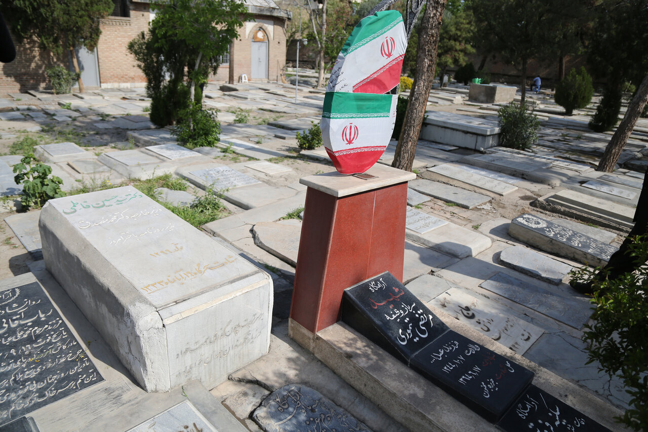 از متفقین تا مشروطه خواهان | گورستانهای بازنشسته تهران