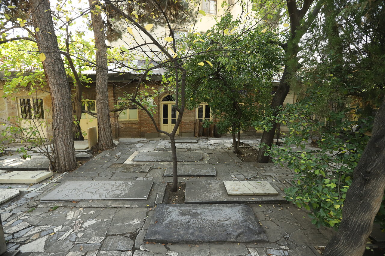 از متفقین تا مشروطه خواهان | گورستانهای بازنشسته تهران