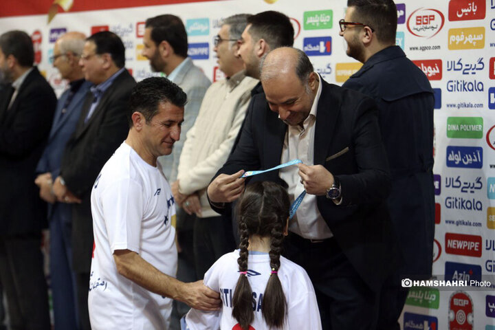 مراسم جشن قهرمانی لیگ برتر فوتسال| گیتی پسند قهرمان شد