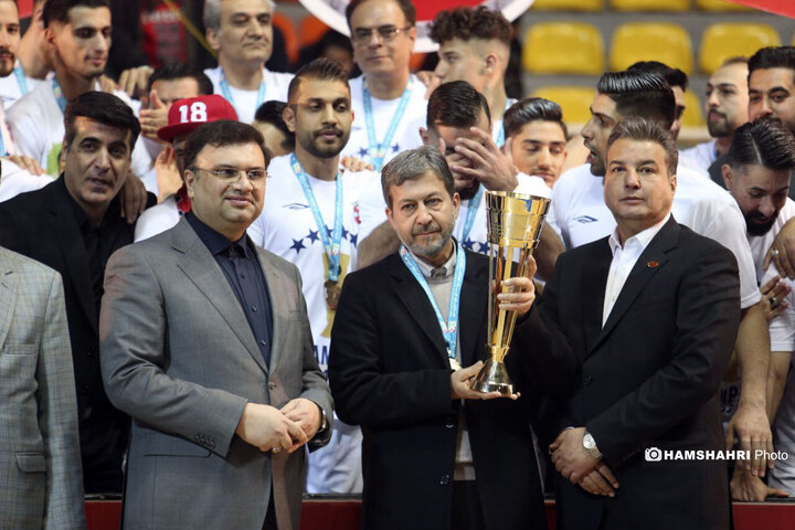 مراسم جشن قهرمانی لیگ برتر فوتسال| گیتی پسند قهرمان شد