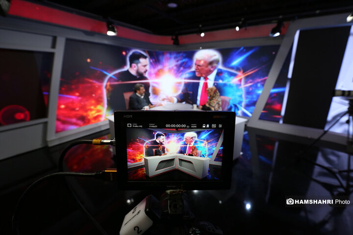 گفتگو با فؤاد ایزدی در تلویزیون اینترنتی همشهری