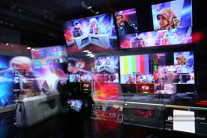 گفتگو با فؤاد ایزدی در تلویزیون اینترنتی همشهری