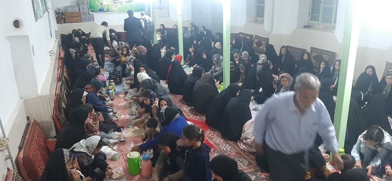 همه روستا به این افطاری دعوتند!