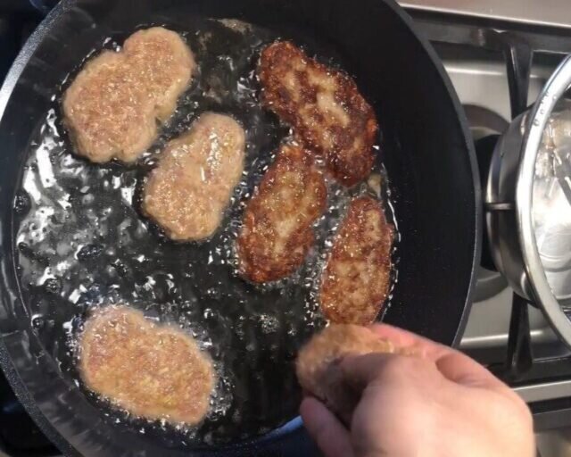 کتلت هویج؛ یک غذای سبک و مقوی برای سحری ماه رمضان