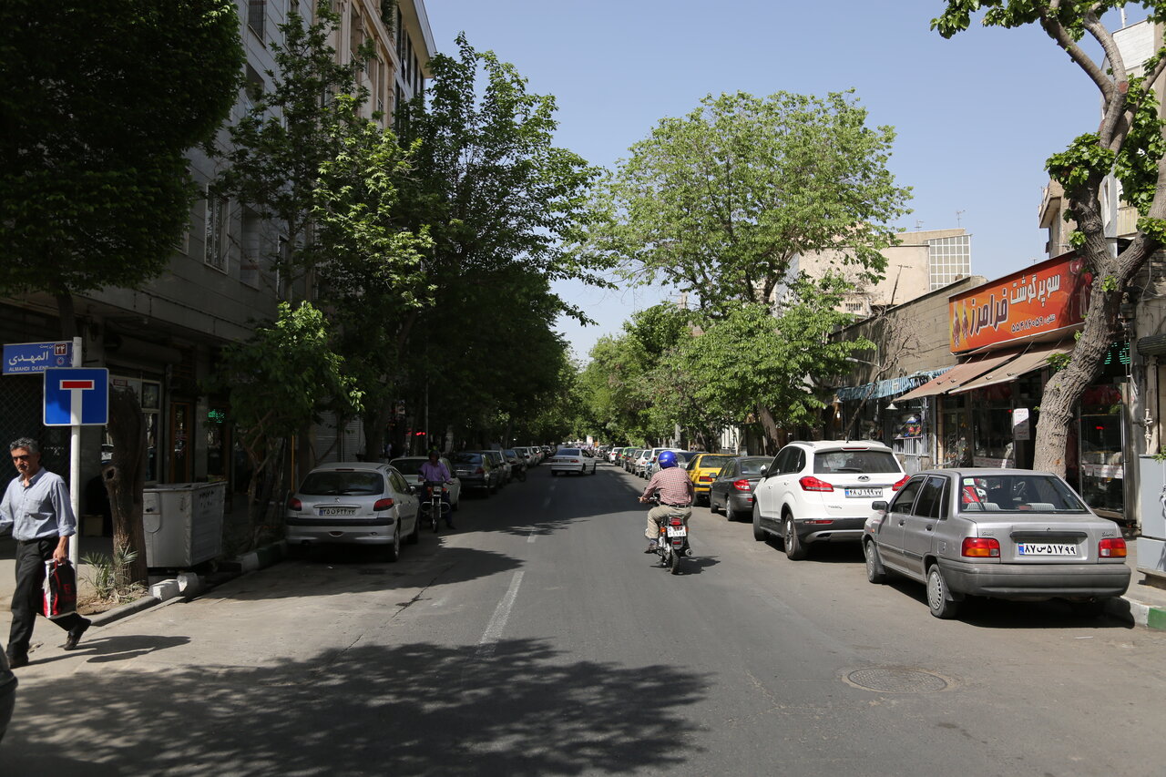 خازنداری که در امیریه مسجد ساخت