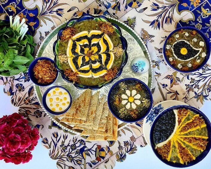 آش هفت قلم اصفهانی؛یکی از آش‌های خوشمزه و مقوی برای افطاری