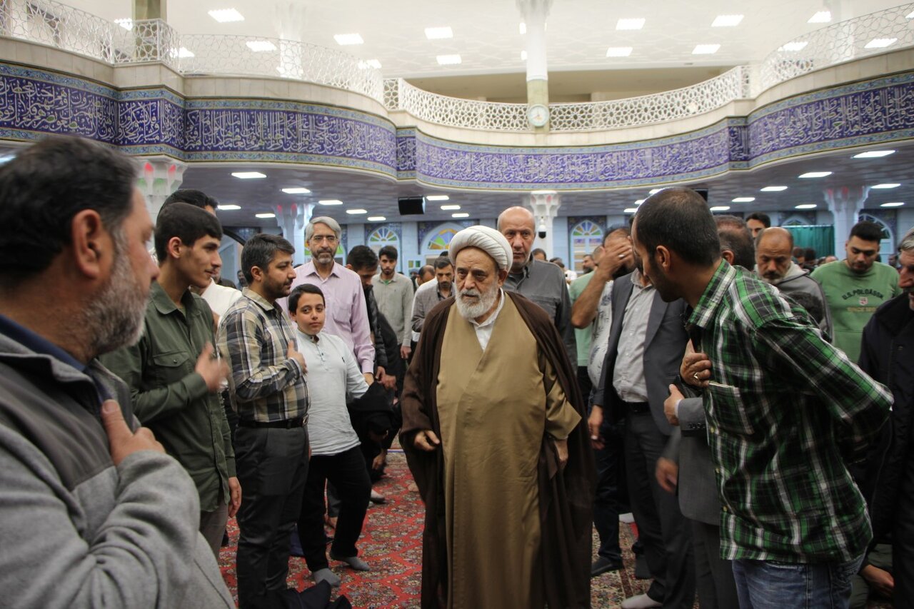 بفرمایید چای و روضه و موعظه