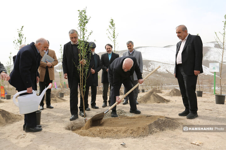 افتتاح کمربند سبز تهران باحضور قالیباف و زاکانی