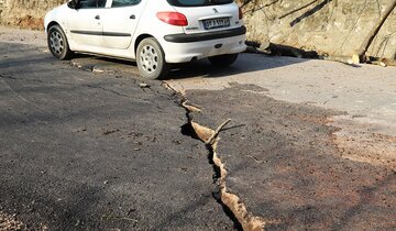 تصاویر ترسناک از رانش زمین در جاده چالوس