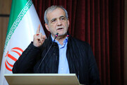 خبرهای خوش و قول‌های پزشکیان به کارگران | با کمک شما ایران را طوری می‌سازیم تا بیگانگان از طمع به کشورمان ناامید شوند