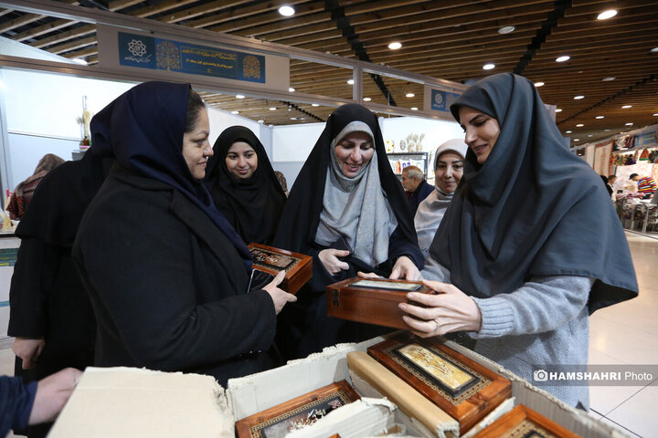 یست و دومین نمایشگاه زنان وتولید ملی