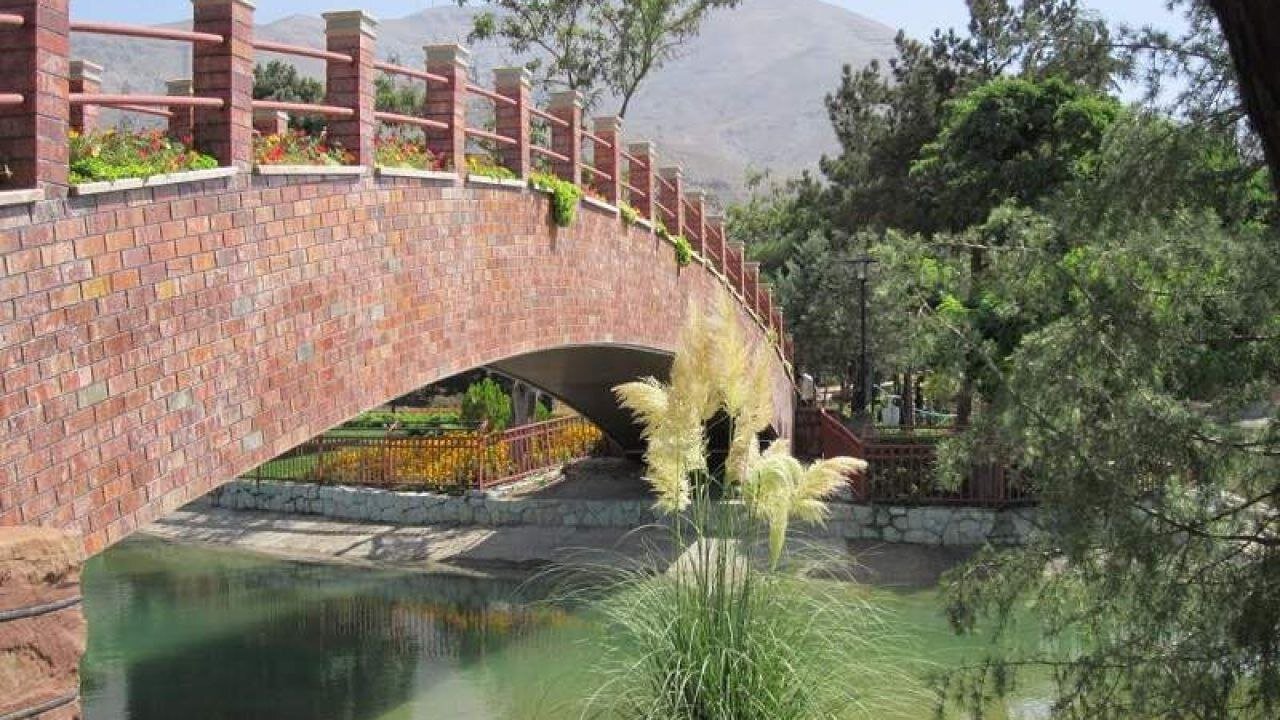 گشت و گذار از خرگوشدره تا باغ جهاننما