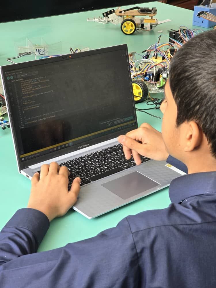 این نوجوان زاهدانی چطور با دستان خالی، راهی برای جلوگیری از فاجعه نشت گاز ساخته؟